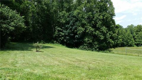 638 Flippin Rd, Lowgap, NC 27024 photo 7