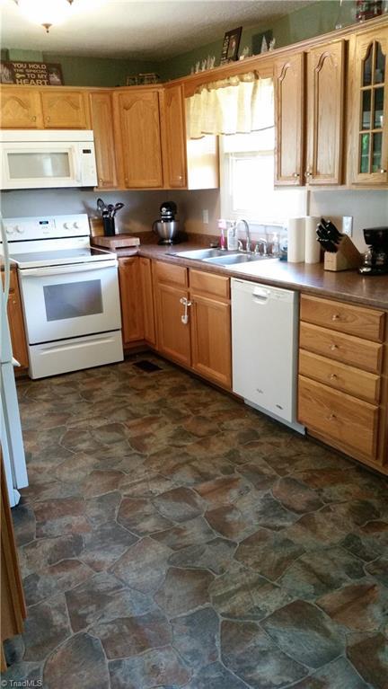 638 Flippin Rd, Lowgap, NC 27024 photo 19