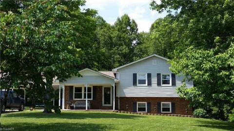 638 Flippin Rd, Lowgap, NC 27024 photo 1
