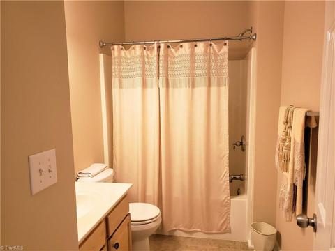 4541 Treebark Ln, High Point, NC 27265 photo 11
