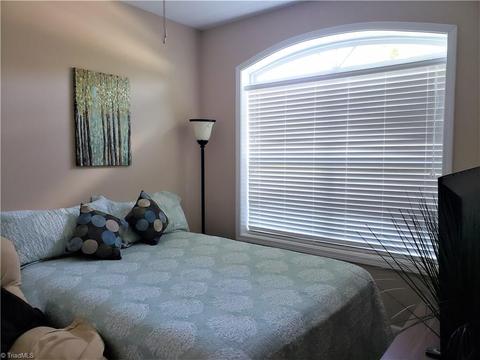 4541 Treebark Ln, High Point, NC 27265 photo 10