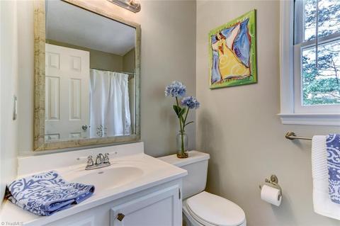 3704 Sutton Way, High Point, NC 27265 photo 21