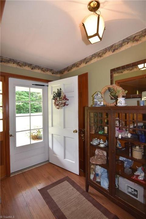 203 Overlook Dr, Advance, NC 27006 photo 3
