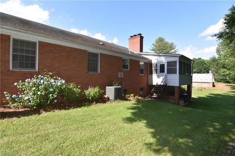 203 Overlook Dr, Advance, NC 27006 photo 21
