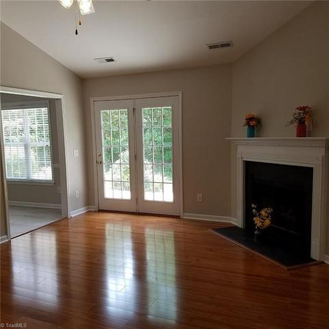 3855 Range Crest Ct, High Point, NC 27265 photo 5