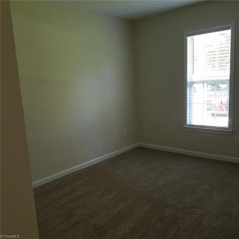 3855 Range Crest Ct, High Point, NC 27265 photo 14