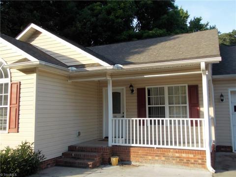 1310 Unity St, Thomasville, NC 27360 photo 1