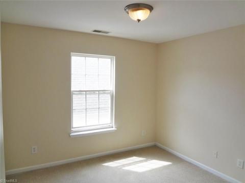 2126 Cliffvale Dr, High Point, NC 27262 photo 22