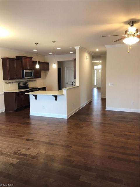 136 Cornmeal Cv, High Point, NC 27265 photo 6