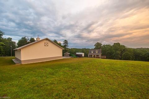 1207 Bolejack Rd, Germanton, NC 27019 photo 1