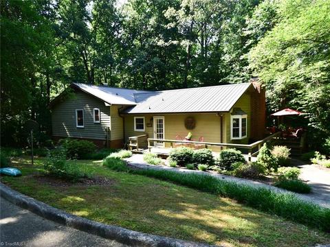5764 Erect Rd, Ramseur, NC 27316 photo 1