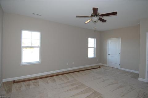 304 Rollingbrook Ct, Clemmons, NC 27012 photo 13