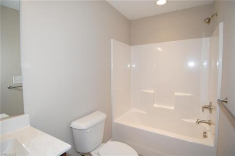 304 Rollingbrook Ct, Clemmons, NC 27012 photo 22