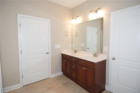 304 Rollingbrook Ct, Clemmons, NC 27012 photo 18