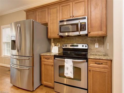 2913 Walbrook Ter, Browns Summit, NC 27214 photo 6