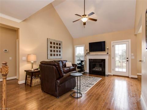 2913 Walbrook Ter, Browns Summit, NC 27214 photo 10