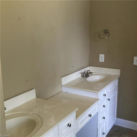 7184 Falcon Way, Trinity, NC 27370 photo 12