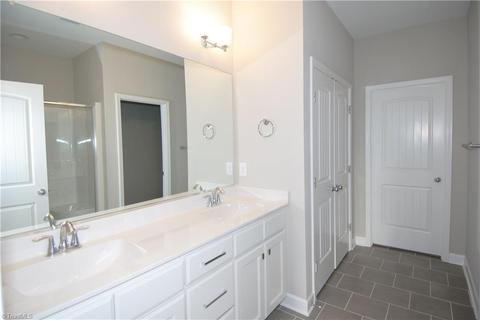 803 Rollingbrook Ct, Clemmons, NC 27012 photo 19