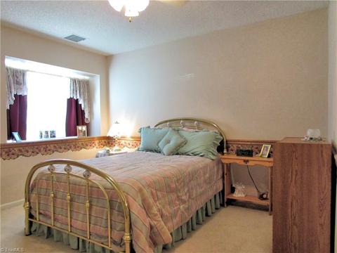 804 English Ct, Trinity, NC 27370 photo 9