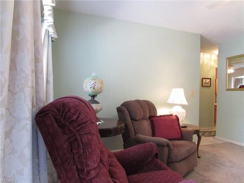 804 English Ct, Trinity, NC 27370 photo 4
