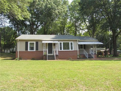 1200 Roach St, Mayodan, NC 27027 photo 1