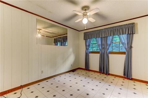 1110 E Stadium Dr, Eden, NC 27288 photo 18