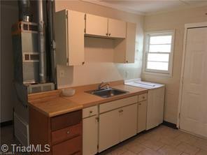406 W Willis Ave, High Point, NC 27260 photo 3
