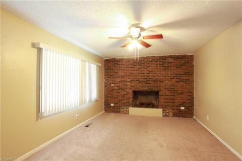 410 Springfield Rd, High Point, NC 27263 photo 13