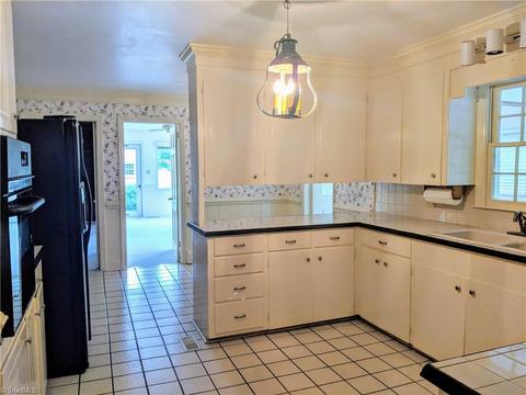 2985 Middlebrook Dr, Clemmons, NC 27012 photo 7