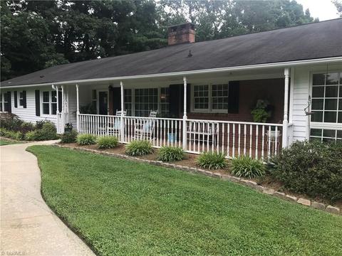 900 Dodson Mill Rd, Pilot Mountain, NC 27041 photo 2