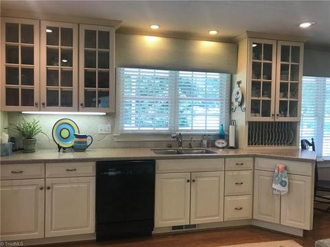 900 Dodson Mill Rd, Pilot Mountain, NC 27041 photo 10
