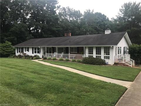 900 Dodson Mill Rd, Pilot Mountain, NC 27041 photo 1