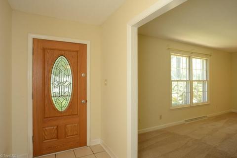 514 Shadybrook Rd, High Point, NC 27265 photo 8