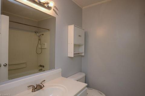 514 Shadybrook Rd, High Point, NC 27265 photo 24