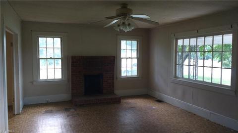 314 Buck Fork Rd, Dobson, NC 27017 photo 3