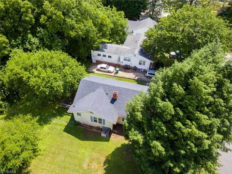 302 Rockspring Rd, High Point, NC 27262 photo 4