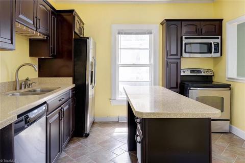 302 Rockspring Rd, High Point, NC 27262 photo 12