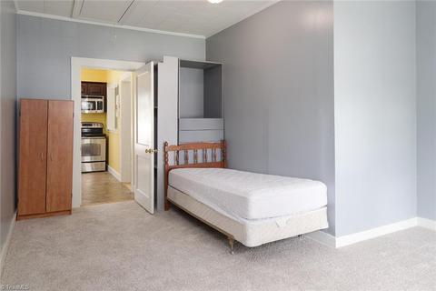 302 Rockspring Rd, High Point, NC 27262 photo 18