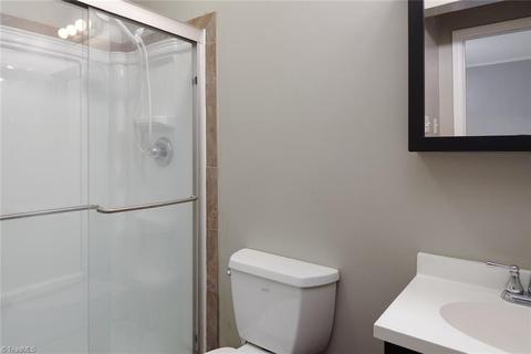 302 Rockspring Rd, High Point, NC 27262 photo 20