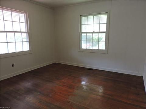 616 Hedrick Ave, High Point, NC 27262 photo 13