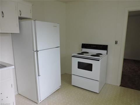 616 Hedrick Ave, High Point, NC 27262 photo 8