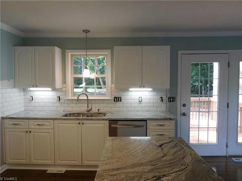 199 Covington Dr, Advance, NC 27006 photo 9