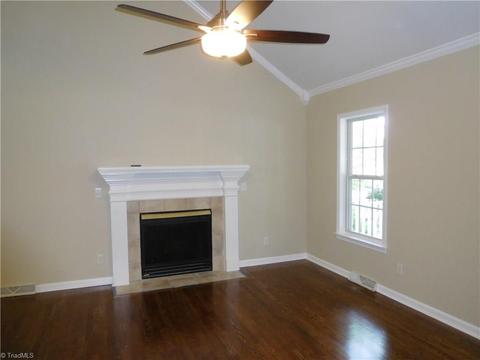 199 Covington Dr, Advance, NC 27006 photo 4