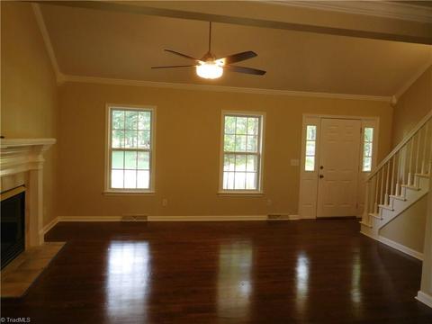 199 Covington Dr, Advance, NC 27006 photo 11