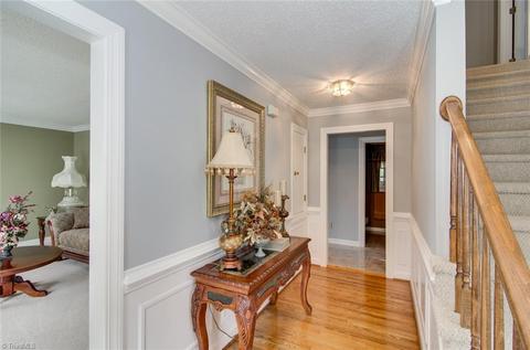 733 Old Mill Rd, High Point, NC 27265 photo 8