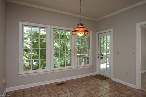 918 Flicker Ln, High Point, NC 27262 photo 14
