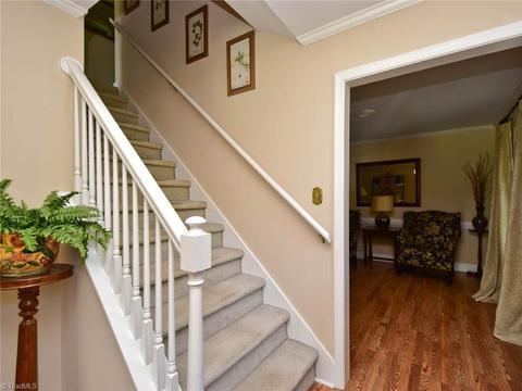 1301 Ashley Ave, High Point, NC 27262 photo 2