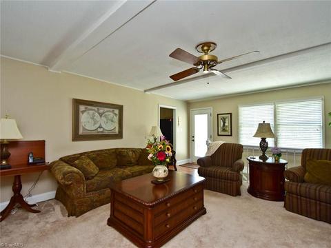 1301 Ashley Ave, High Point, NC 27262 photo 9