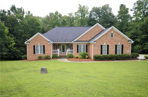 4914 Cade Rd, Climax, NC 27233 photo 1