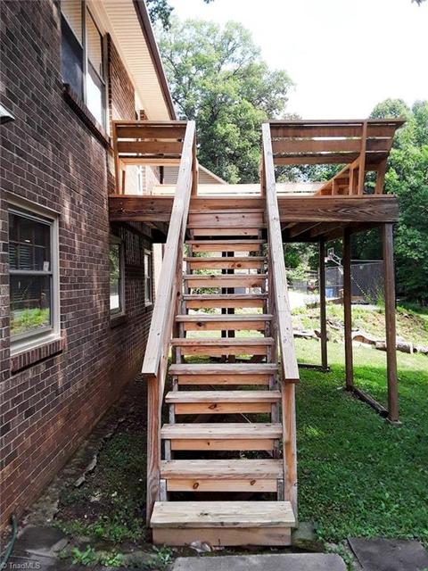 261 Barons Rd, Clemmons, NC 27012 photo 3